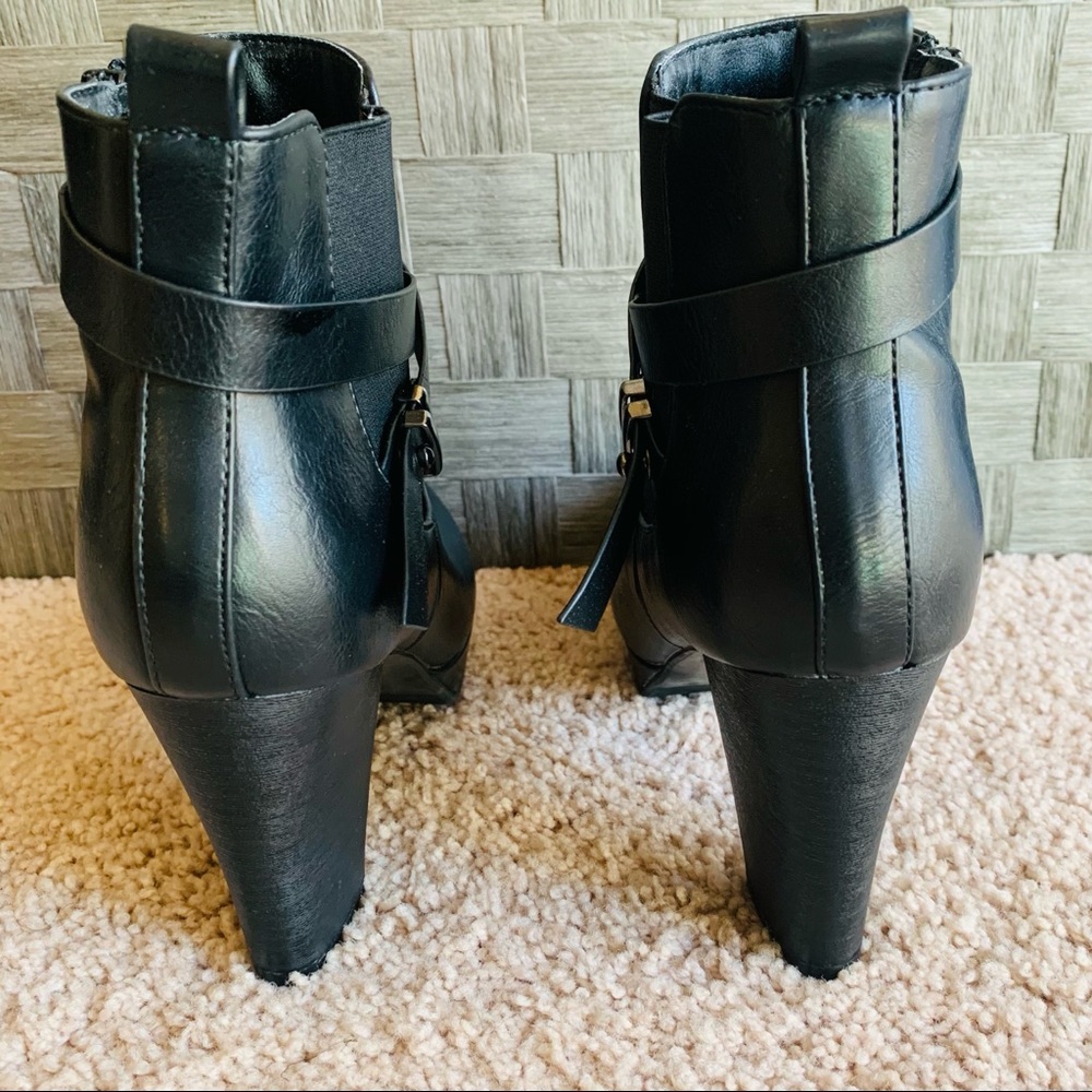 Dominique Nicole Leather Chunky Heel Boots - Picture 5 of 8